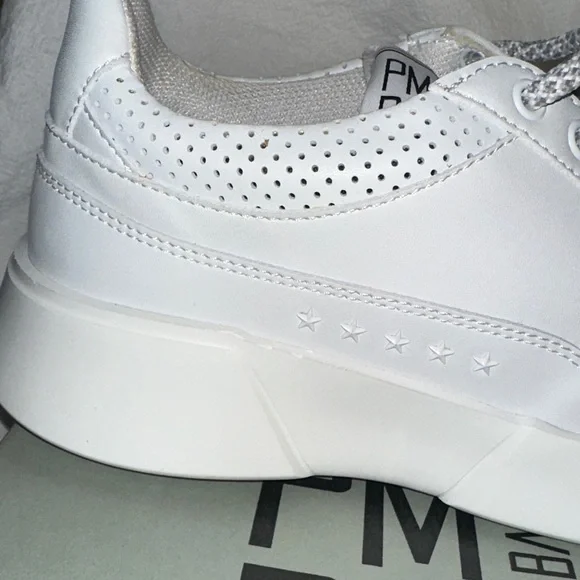 PREMIUM BASICS Women's White Athletic Shoes - Picture 7 of 11